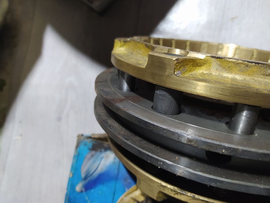 Продам запасные части на КамАЗ