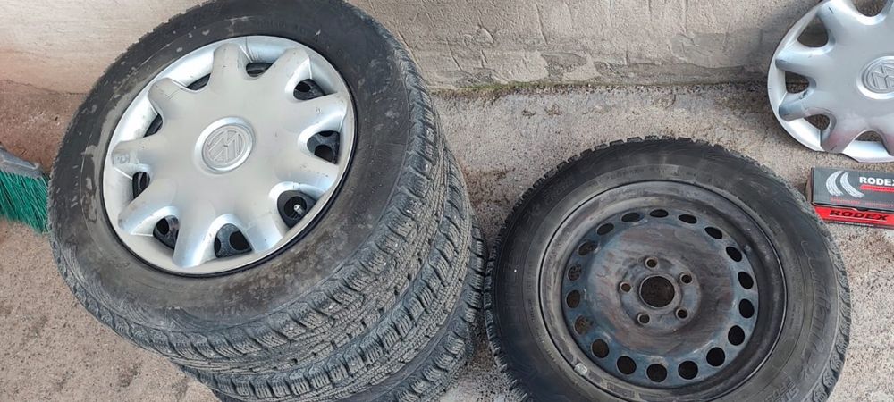 Продам зимние колеса