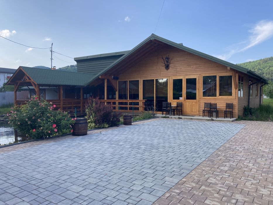 Se închiriază cabană în Tg Neamț!