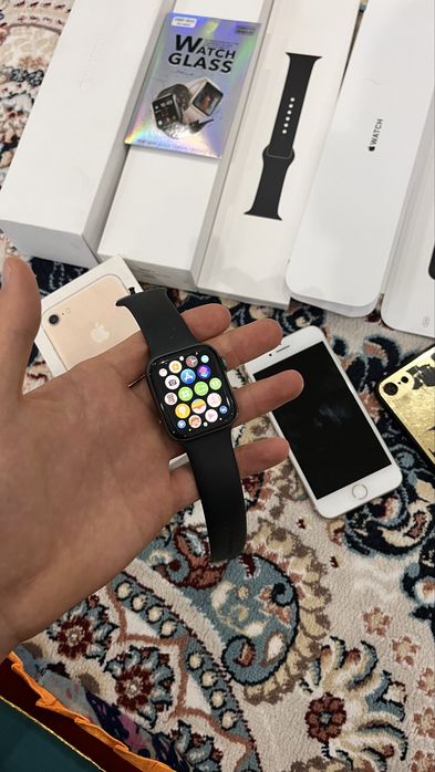 iPhone 7 и Apple watch 4 series 44 мм