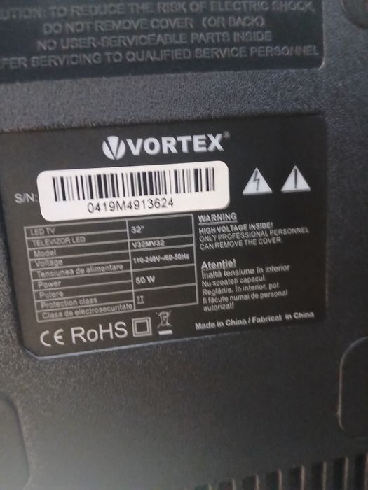 Vând TV   Vortex de 32 inghi 81cm și tv Horizot