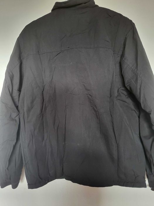 Черно пролетно яке