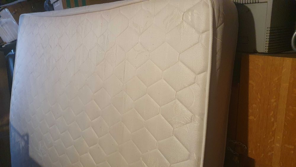 Vand saltea pat 160x200