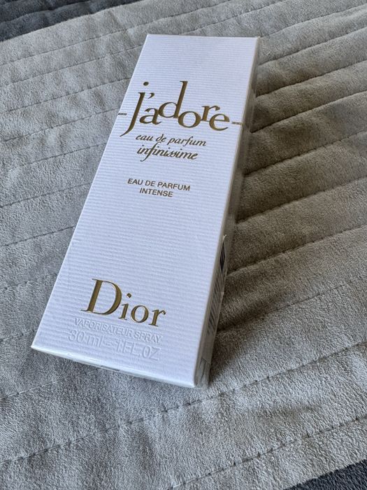 J’Adore Christian Dior Оригинален парфюм, нов запечатан