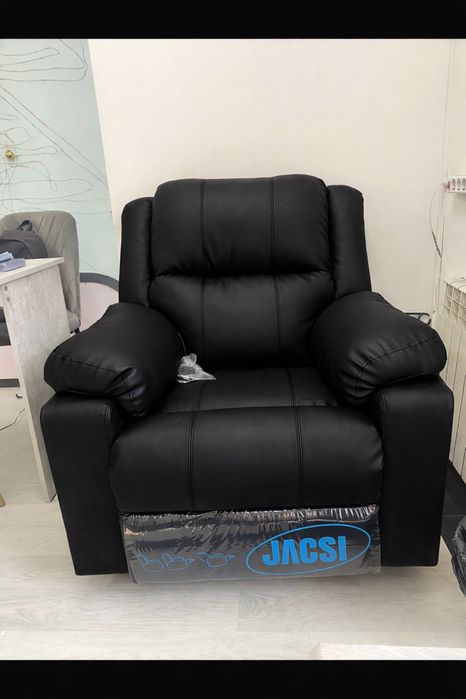 Продам кресло рекалайнер вы почти не пользовались