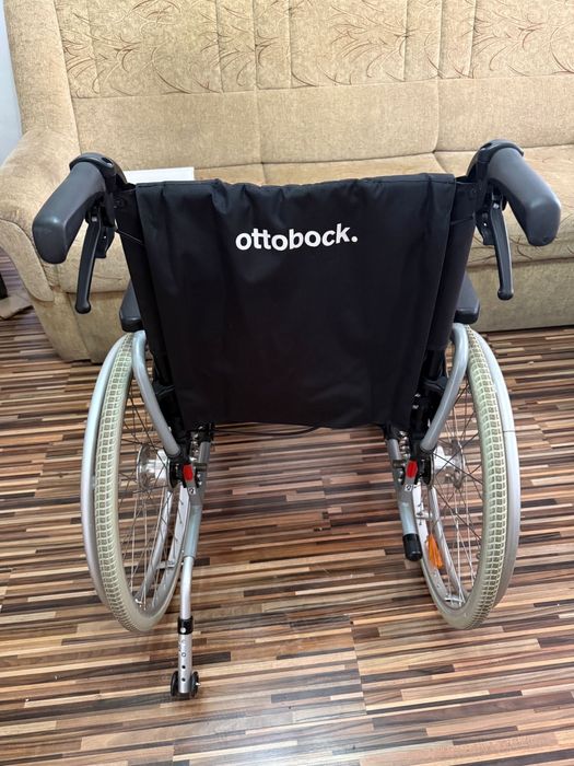 Scaun handicap dizabilitati batrani din aluminiu (ca nou)