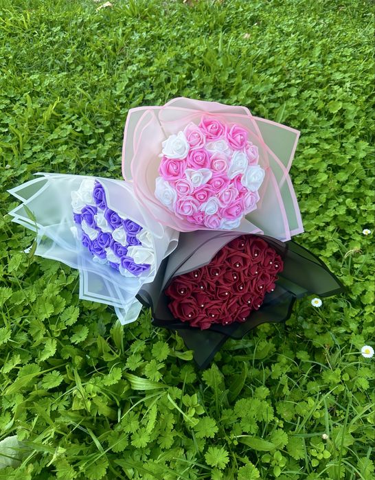 Вечни букети от 25 фоамени рози