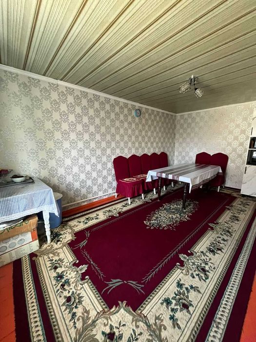 үй сатылады  продается дом