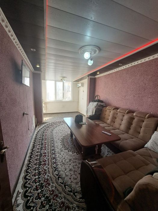 Срочно! Продаётся 2 комнатная квартира. Можно в кредит !