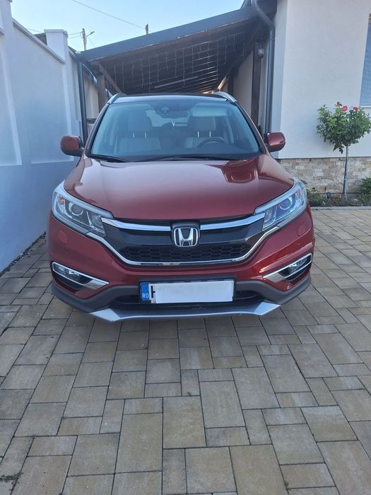 Honda CR-V Mașină personală, foarte bine întreținută. Se vinde cu două seturi anv