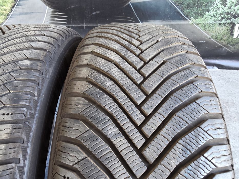 225/55/17 MICHELIN 4бр