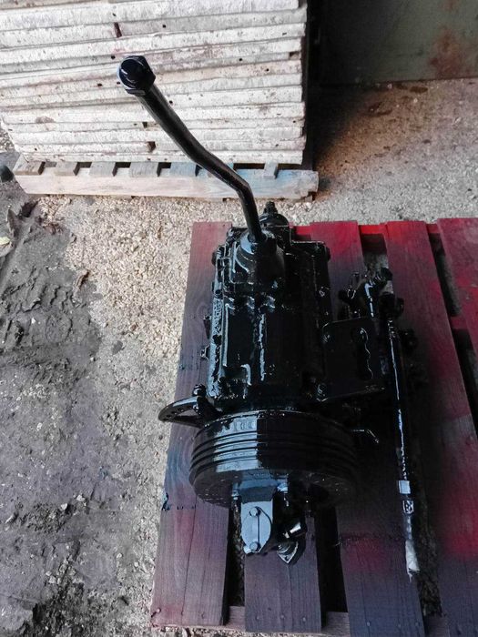 части за ЗИЛ, скоростна кутия за ЗИЛ с редуктор и помпа