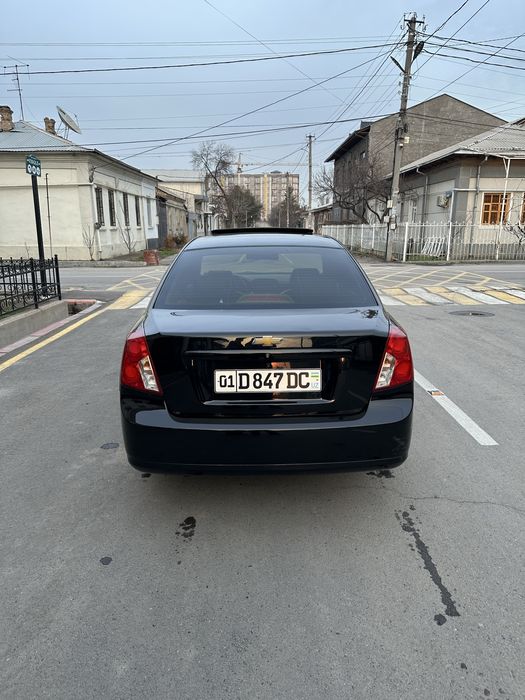 Чёрная Gentra срочна