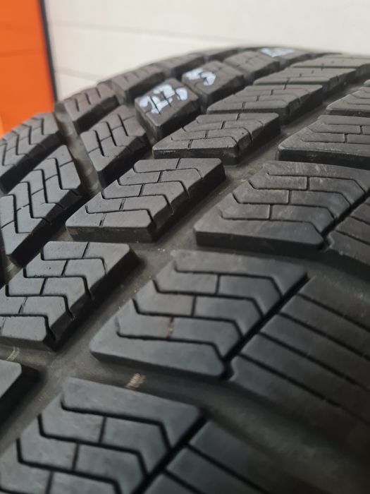 Зимни гуми 4 броя BARUM Polaris3 235 60 16 с дот 4219