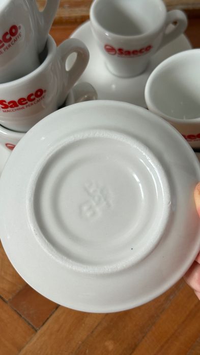 Set 6 cești Saeco cu farfurie