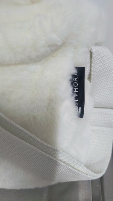 Малка пухкава бяла чанта Sephora