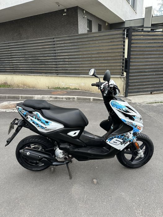 Scuter Yamaha Aerox