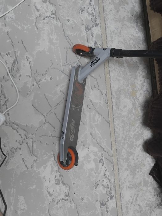 Трюковой самокат Nerf