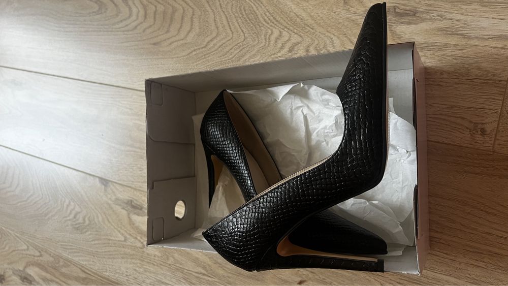 Туфли лодочки черный