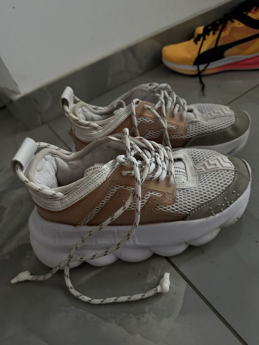 Versace numarul 38