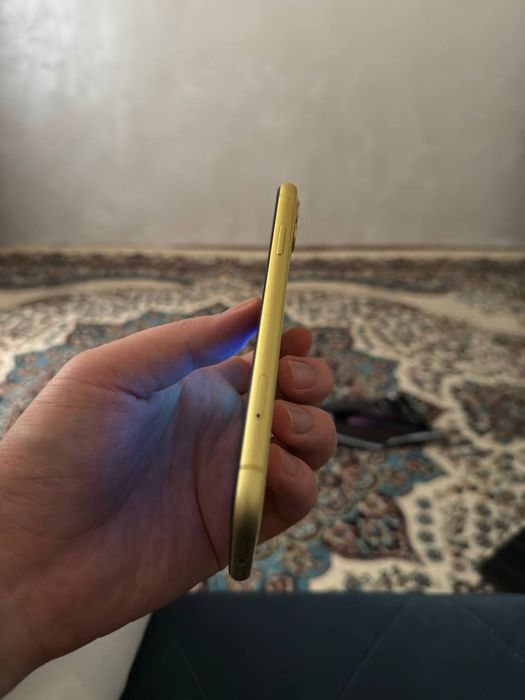 Iphone 11 KHA  128 tali 63 % holati zor