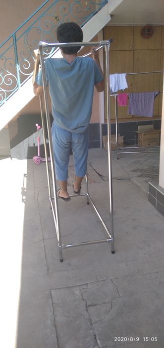 Вешалки для одежды напольные любых размеров подъёмность 80 кг . Вешилк