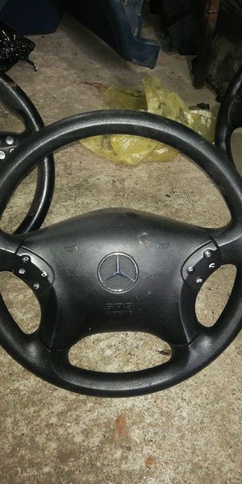 Рули на Мерседес из Германии