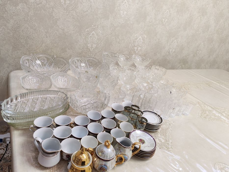 Продается хрустальные вазы