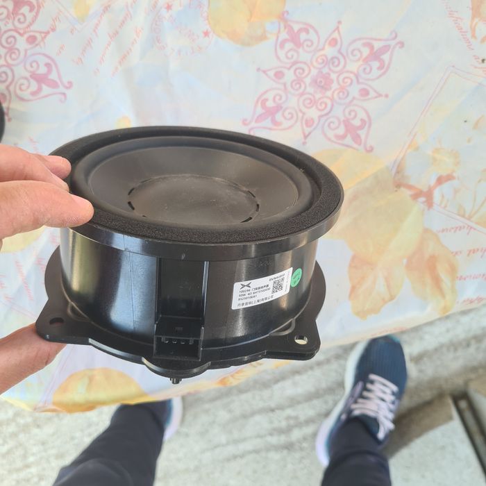 Difuzor Dynaudio, difuzoare Sharan citiți tot anunțul
