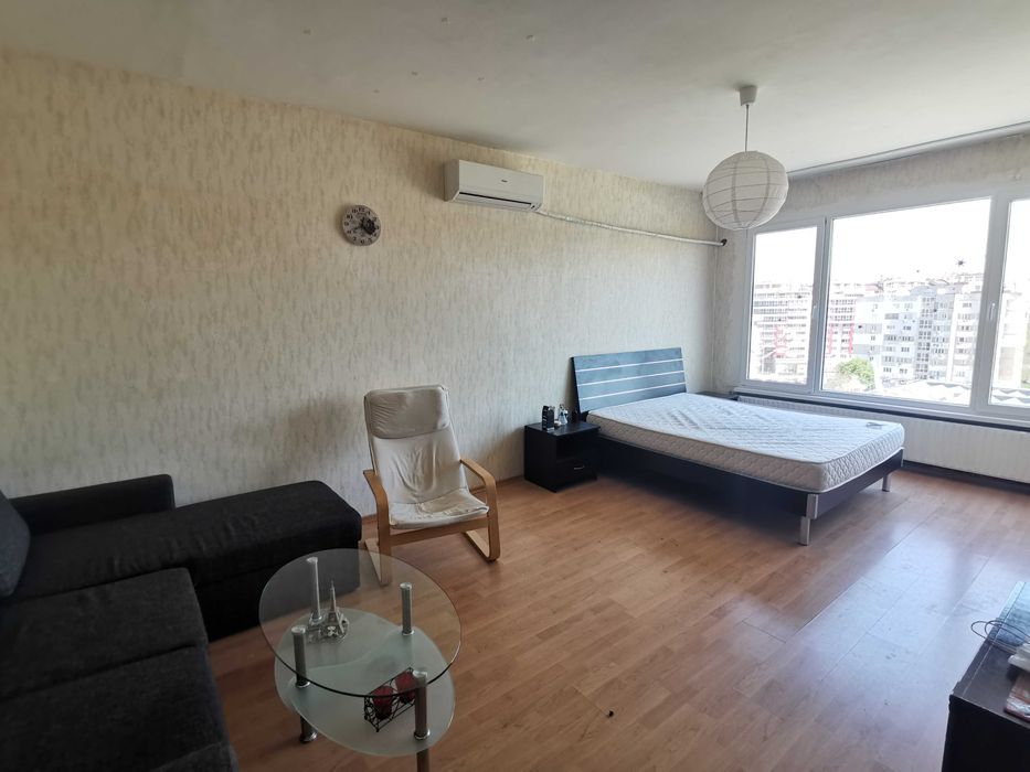 Апартамент под наем в ж.к. Младост 4