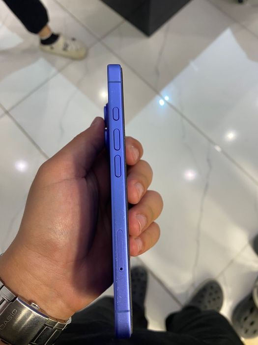 IPhone 16 128 гб