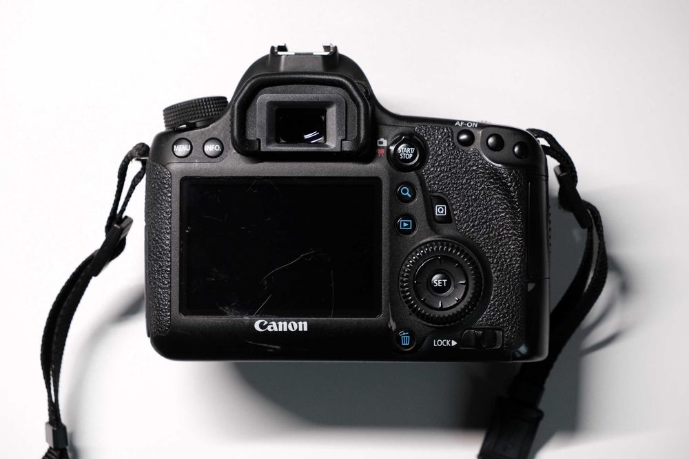 Canon EOS 6D Body - Full Frame