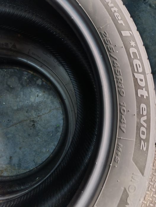 Anvelope de iarnă 255 45 19 Hankook dot 2023