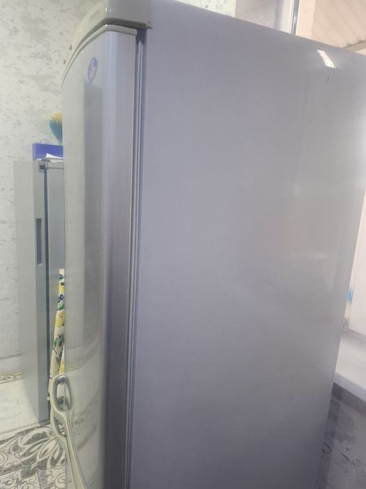 Продаю холодильник бу. Рабочий в хорошем состоянии