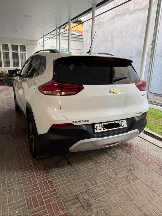 Tracker 2 premier 2023