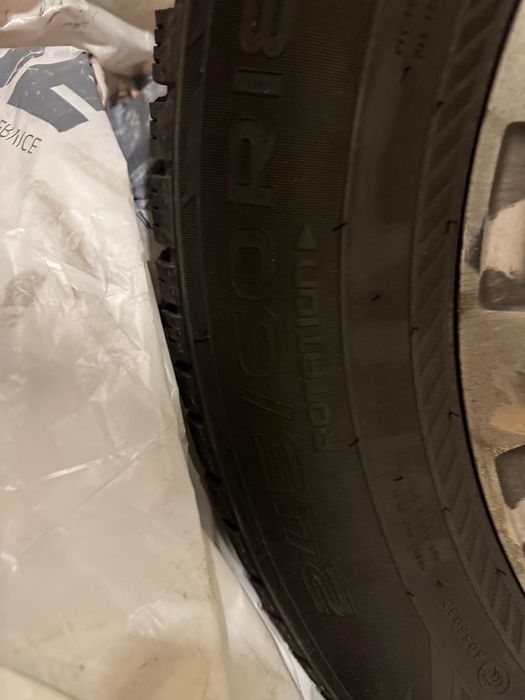 Продам шины с дисками Nokian R18