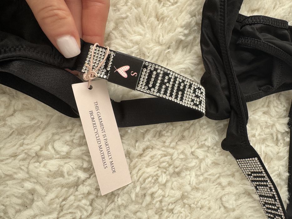 Set Victoria’s Secret S