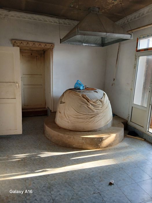 Мир кошеде имарат арендага бериледи