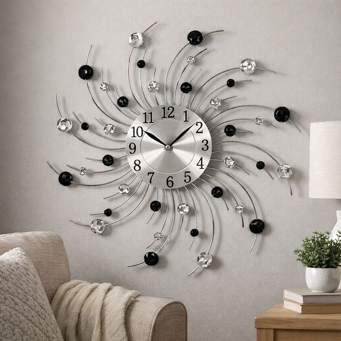 Стенен часовник с кристали , 50 см, Кварцов механизъм, Безшумен