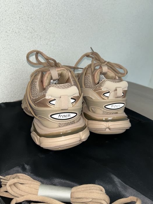 Balenciaga Track Brown (38)