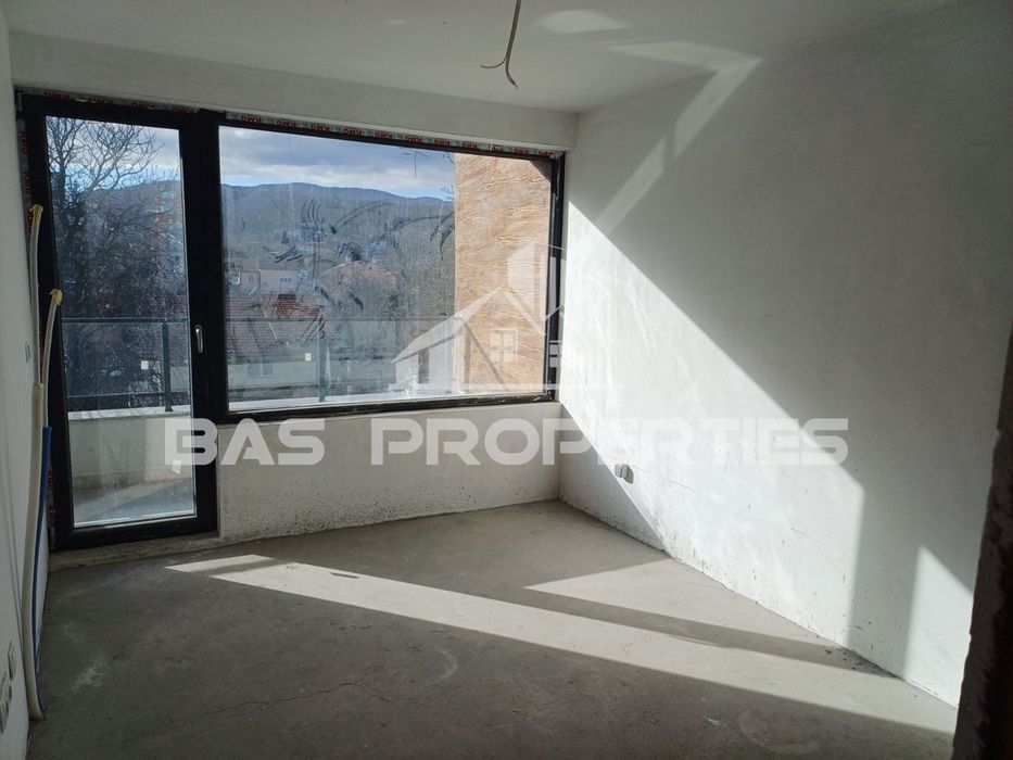 3-стаен в София-Княжево площ 83