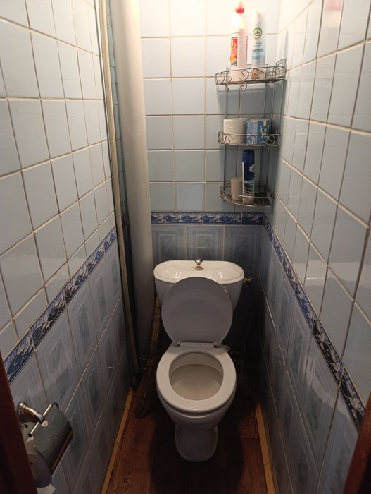 Продаётся 3х Комнатная Квартира