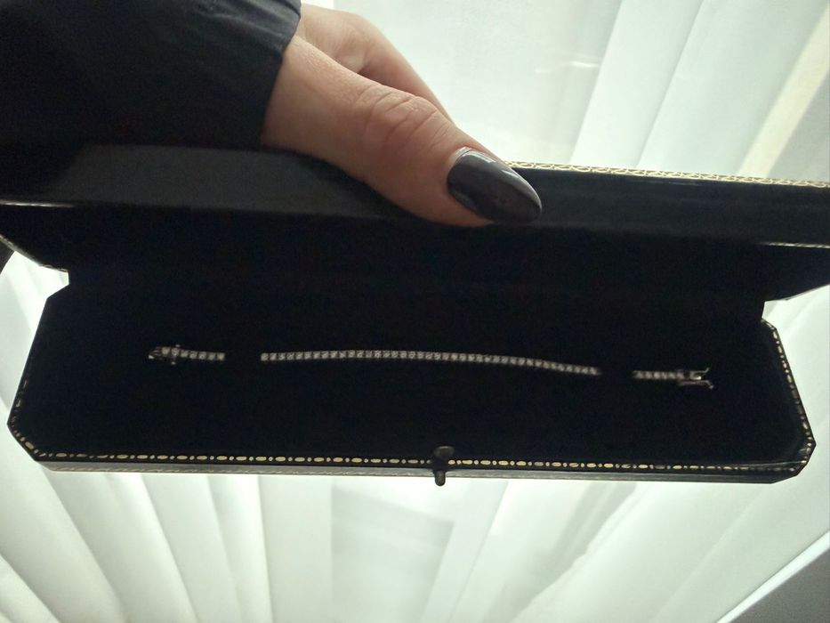 Тенис гривна с диаманти