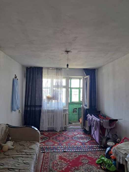 Продаётся 2 х комнатная квартира