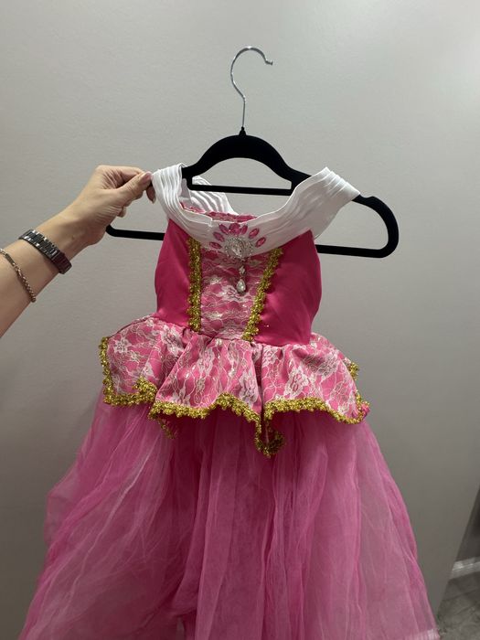 Продам карнавальное платье