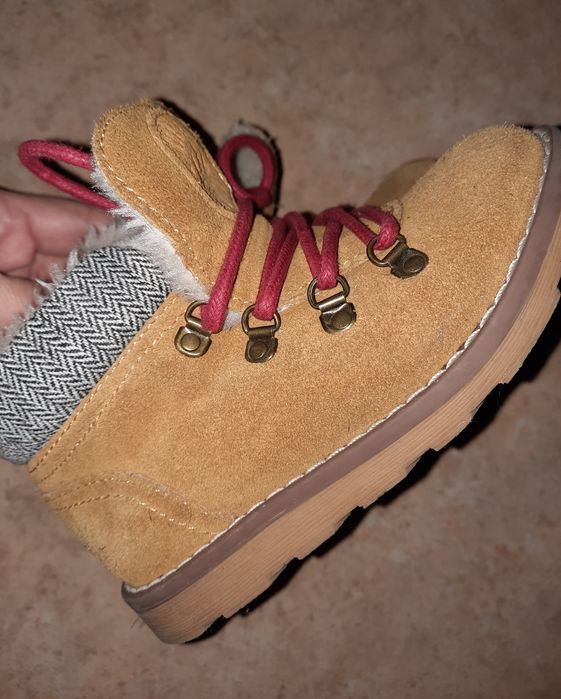 Ghete imblanite Reserved