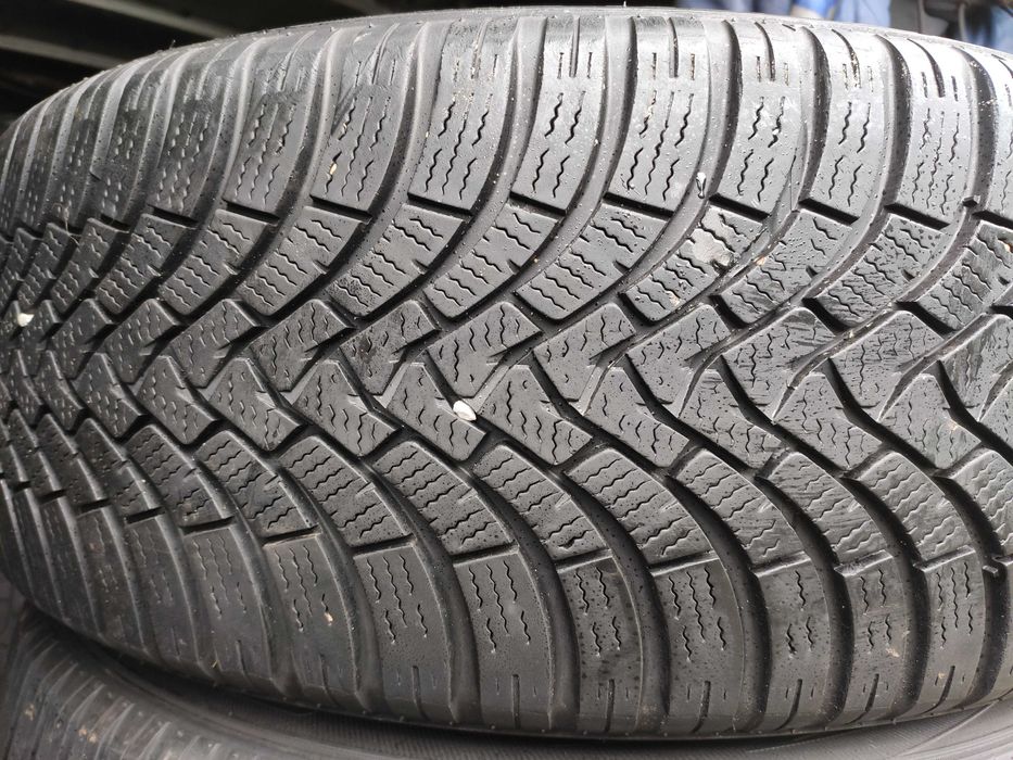 4бр Зимни гуми 235 50 19 - Falken