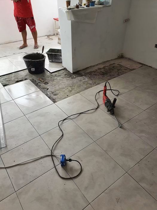 Amenajari interioare, sanitare si electrice