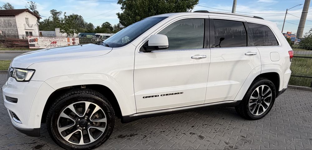 Jeep Grand Cherokee ,SUMMIT  EDITION ,Varianta  de top