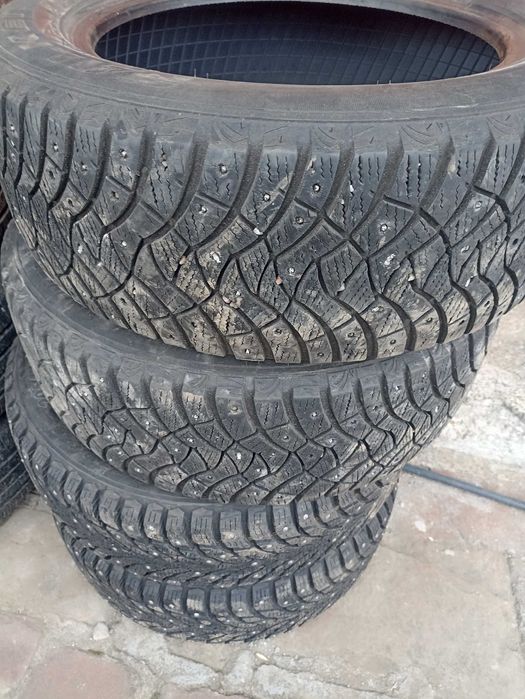 Зимни гуми с шипове 205/55/16